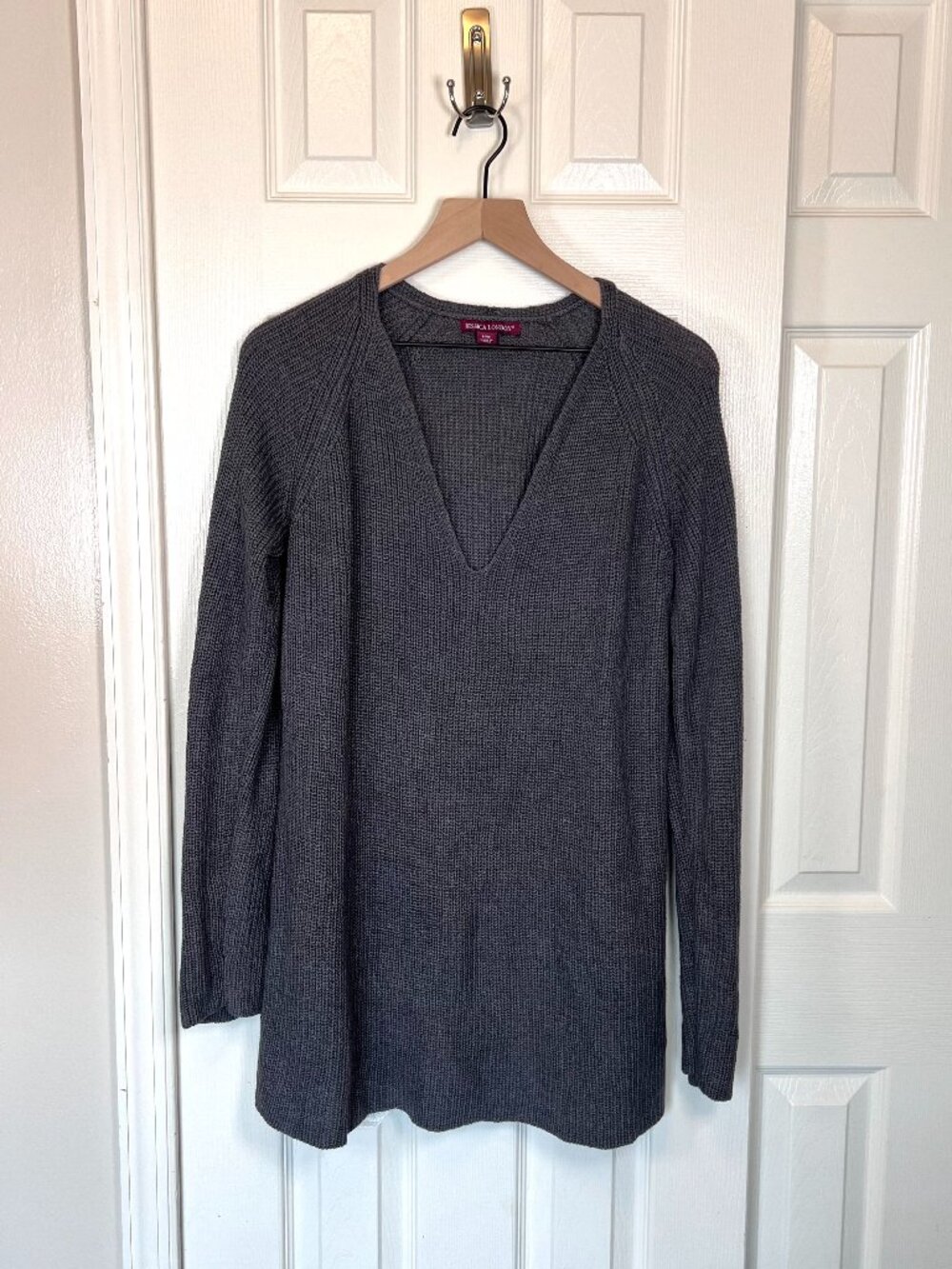 Jessica London V-Neck Grey Knit Long Length Tunic Sweater Size 14/16